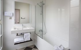 Hotel Paris Vaugirard